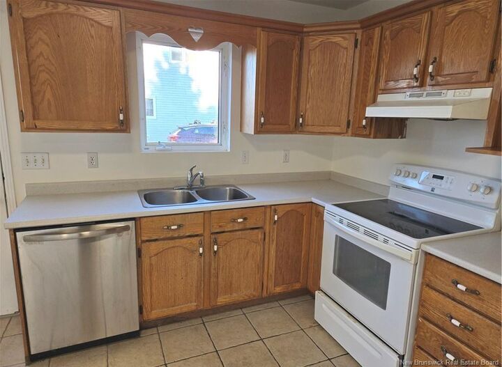 Property Photo:  78 Palisade Drive  NB E1A 5K2 