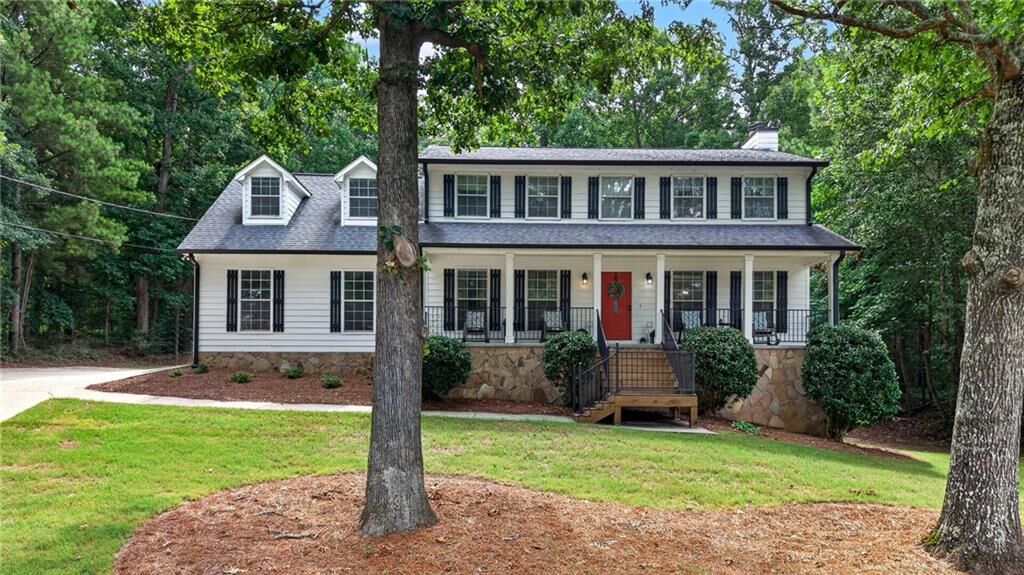 Property Photo: 381 Country Lake Drive GA 30252