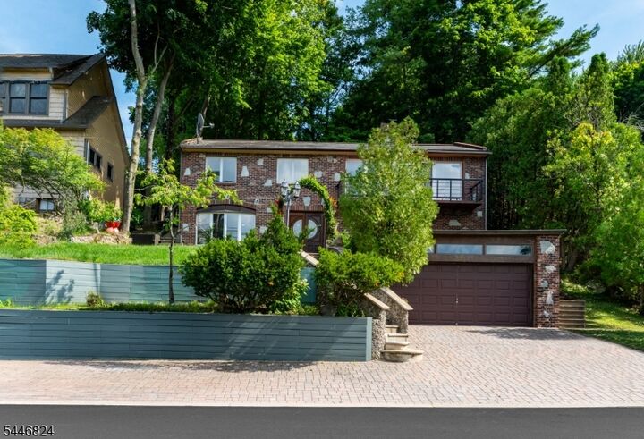 Property Photo: 21 Maple Pkwy NJ 07871