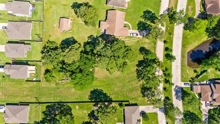 Property Photo:  12995 Point Aquarius Boulevard  TX 77318 