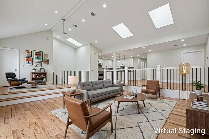 Property Photo:  927 Pavonia Ave 2  NJ 07306 