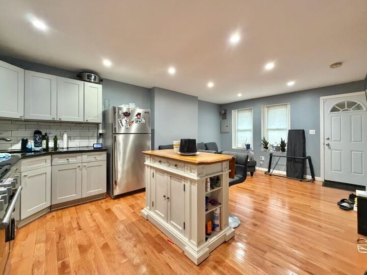 Property Photo:  169 Belmont Ave 1  NJ 07304 