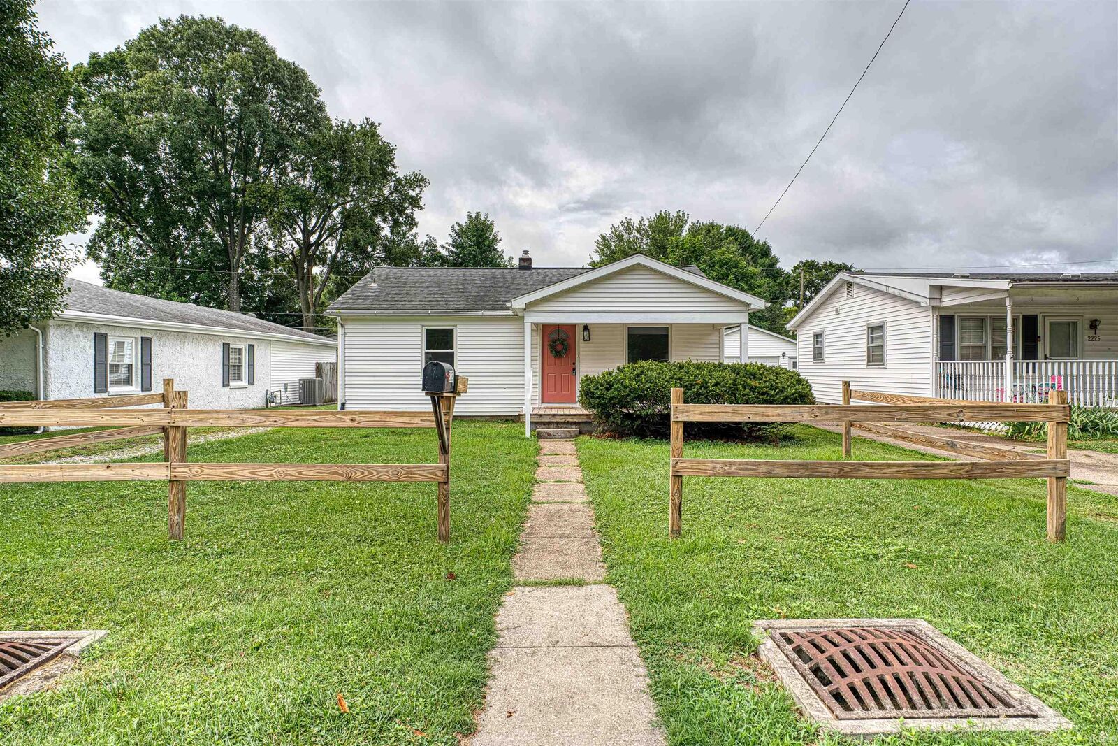Property Photo: 2229 Kathleen Avenue IN 47714