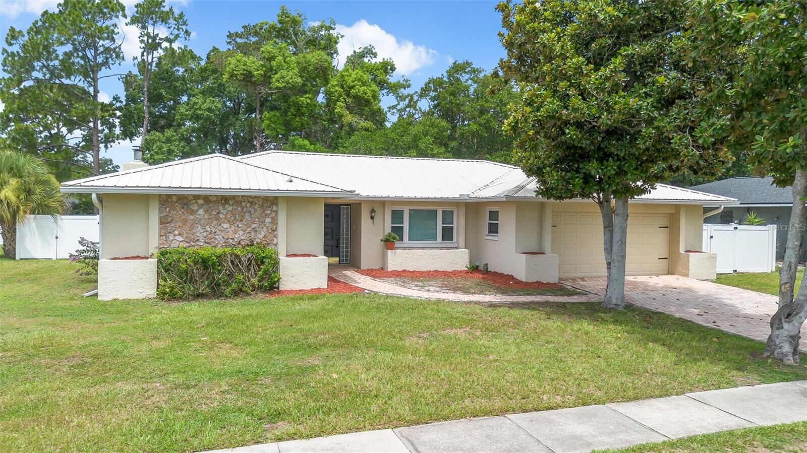 Property Photo:  8208 Tansy Drive  FL 32819 