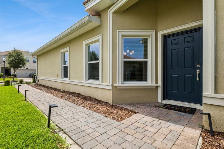 Property Photo:  1177 Trappers Trail Loop  FL 33896 