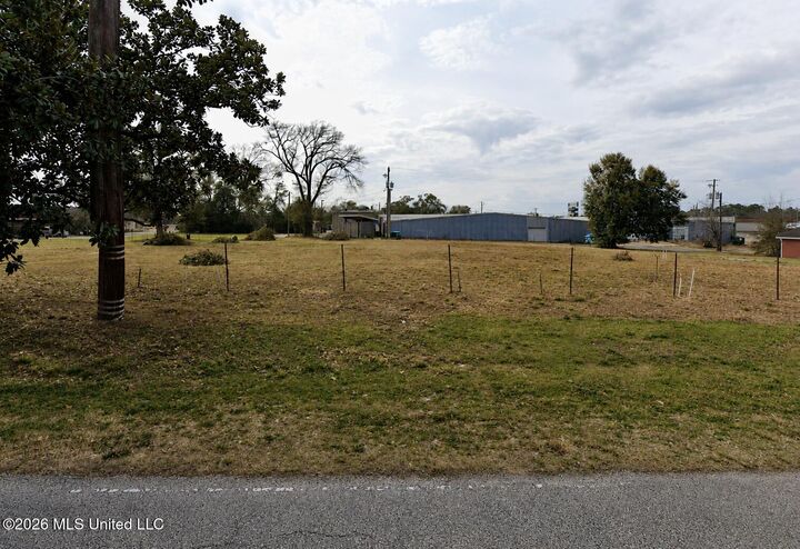 Property Photo:  24th Avenue  MS 39501 