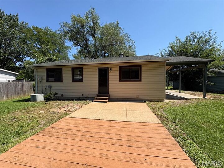Property Photo:  34 Orchard Hills Drive  MO 63376 