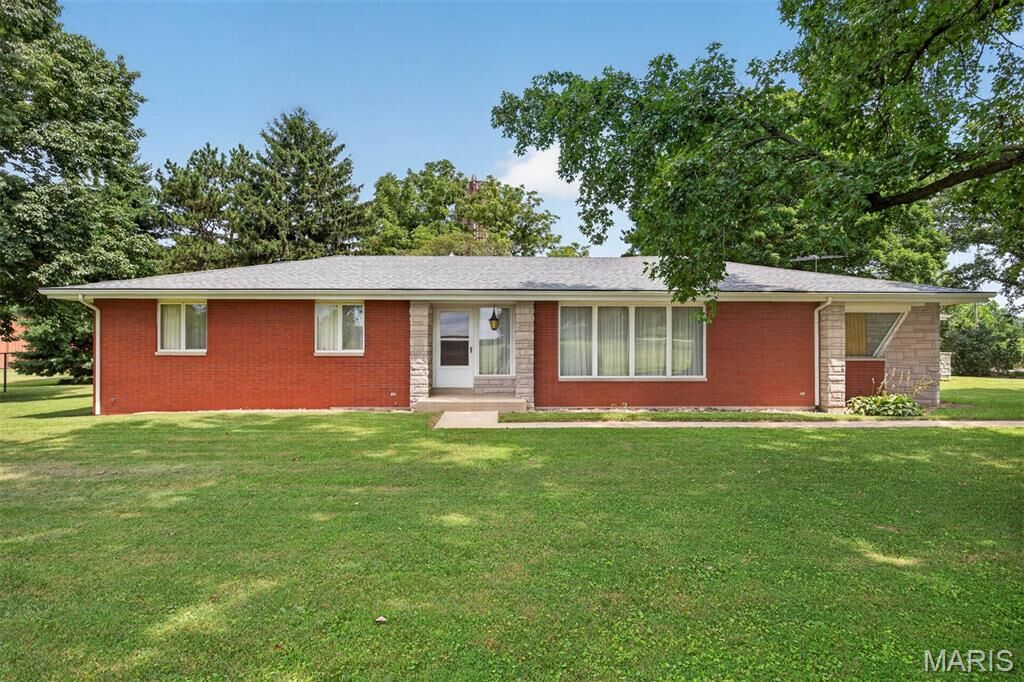 Property Photo:  11405 Lake Road  IL 62249 