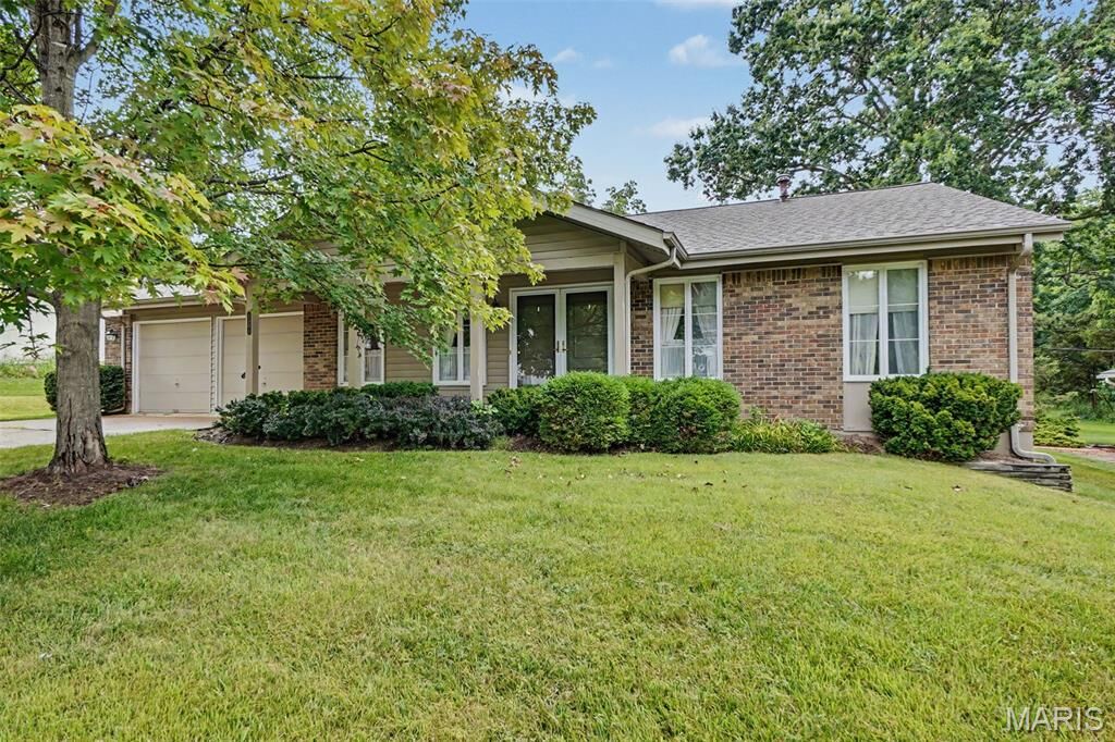 Property Photo: 1301 Mautenne Drive MO 63021