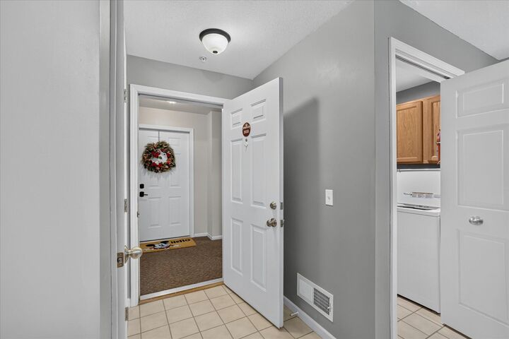 Property Photo: 609 Curzon Court MI 48843