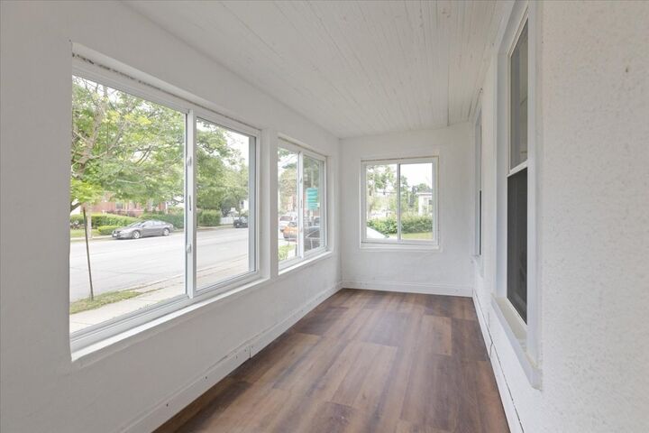 Property Photo:  1912 Emerson Street  IL 60201 