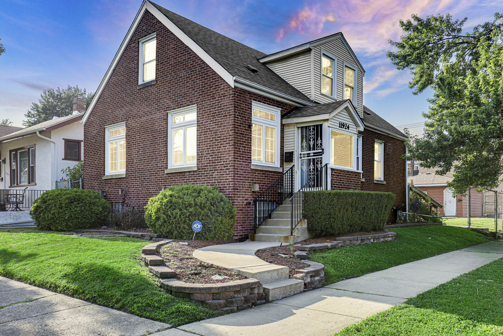 Property Photo:  11924 Longwood Drive  IL 60406 
