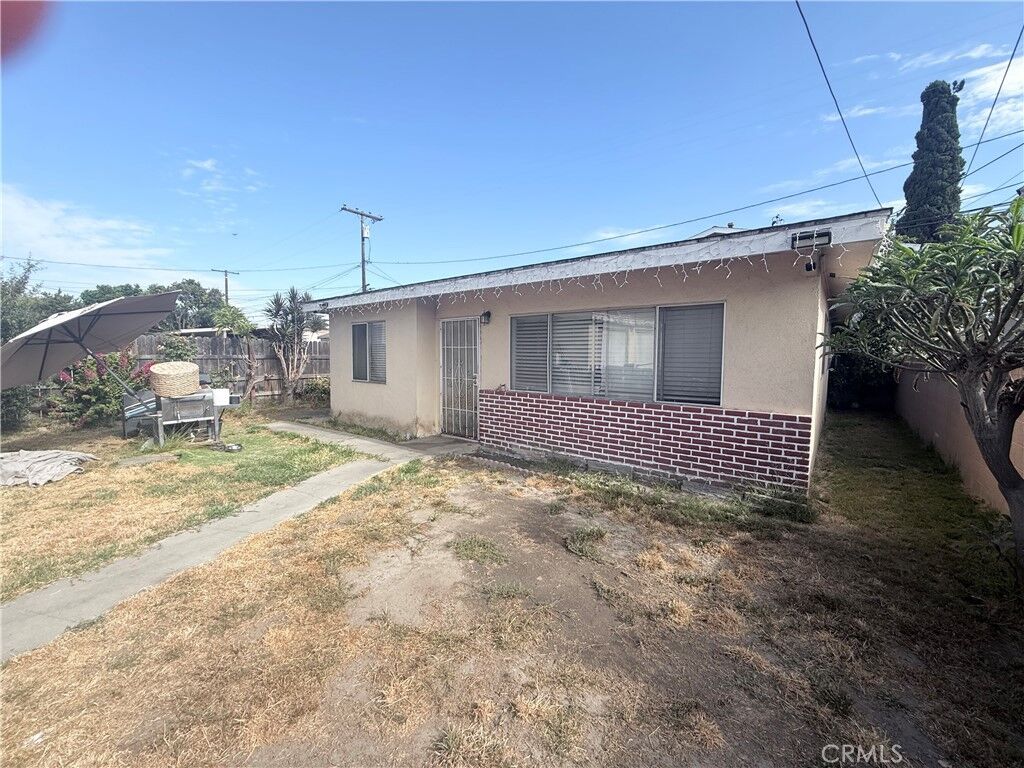 Property Photo:  3338 Alma  CA 90262 