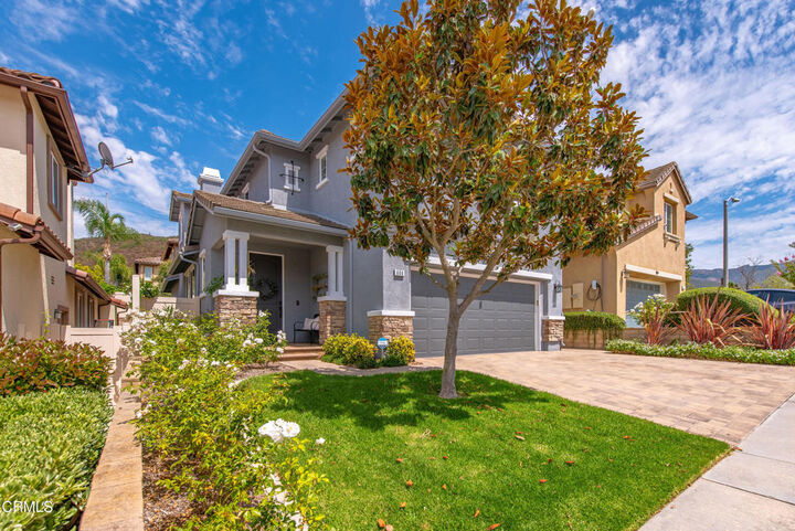 Property Photo: 660 Clearwater Creek Drive CA 91320