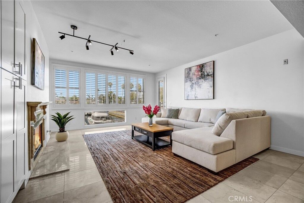 Property Photo:  4167 Warner Avenue 105  CA 92649 