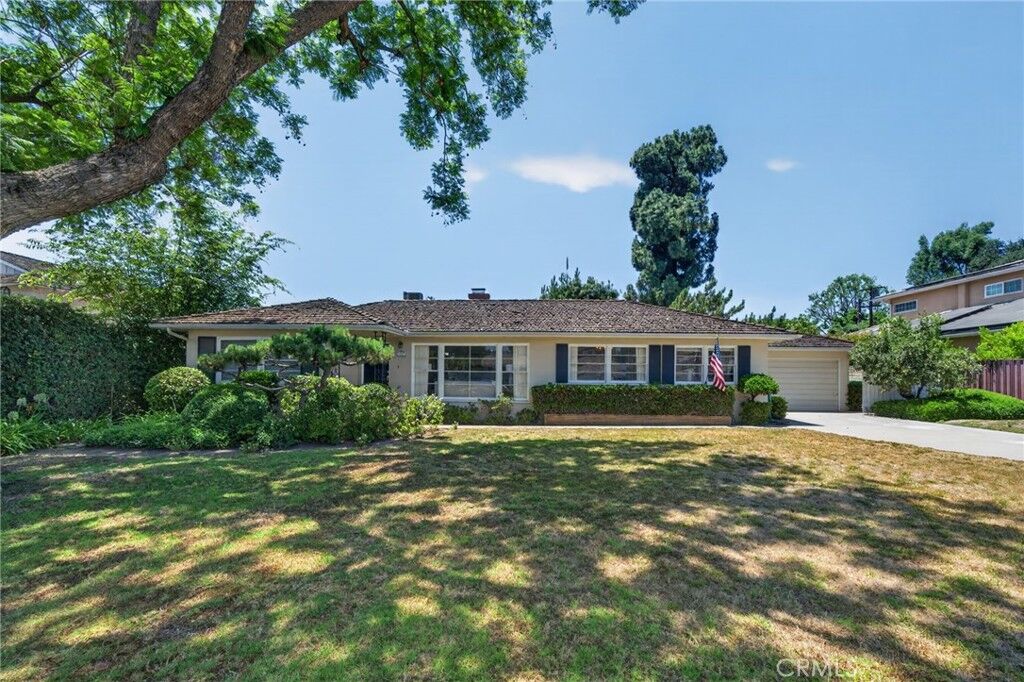 Property Photo: 17 Cabrillo Road CA 91007