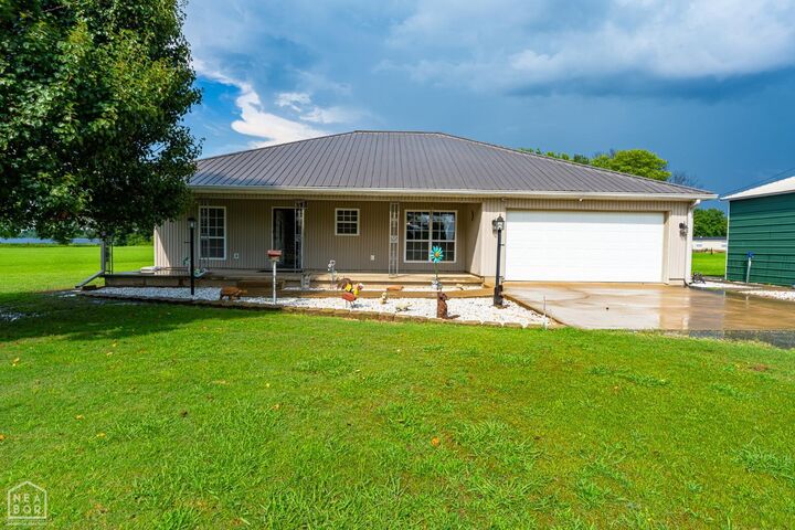 Property Photo: 90 County Road 7415 AR 72396
