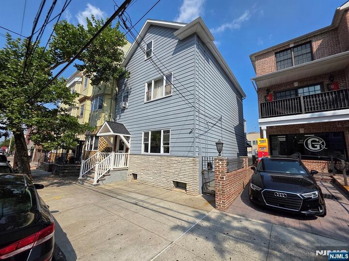 Property Photo: 68 Congress Street NJ 07105