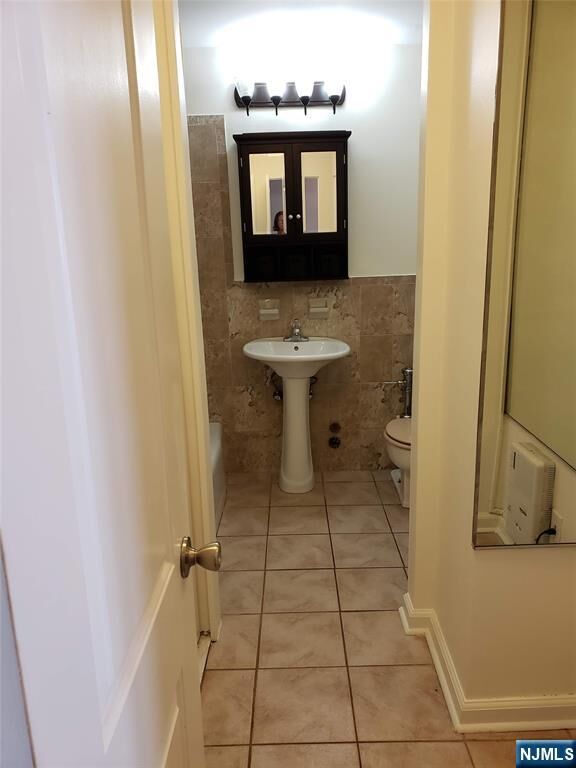 Property Photo: 6050 Boulevard East 12D NJ 07093