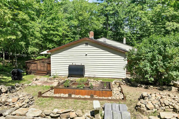 Property Photo:  30 Roy Road  NH 03106 