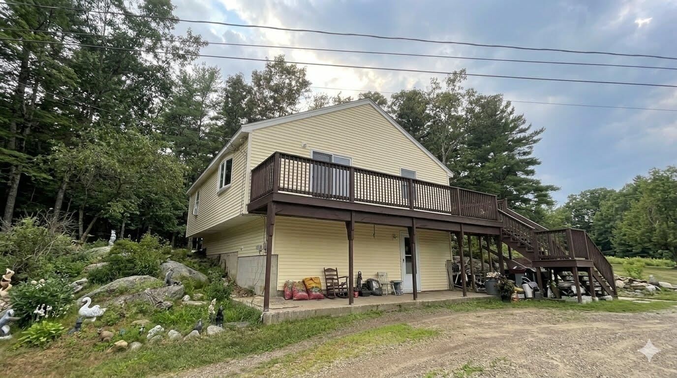 Property Photo:  1 Phoenix Way  NH 03874 
