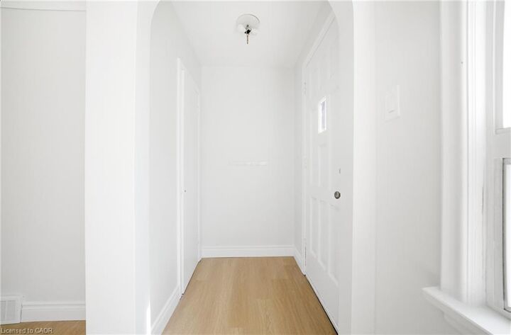 Property Photo: