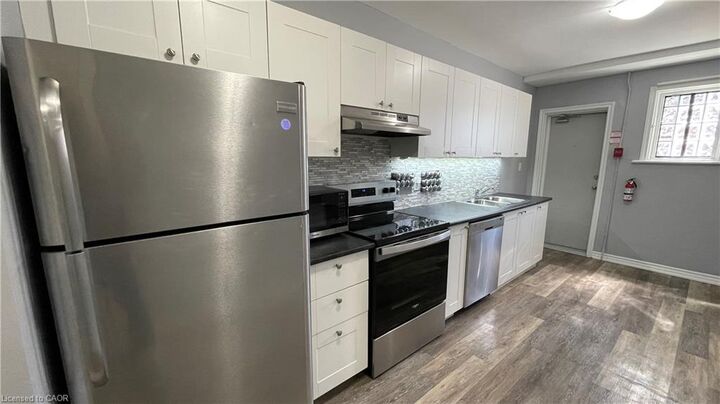 Property Photo: 468 Main Street E 15 ON L8N 1K6