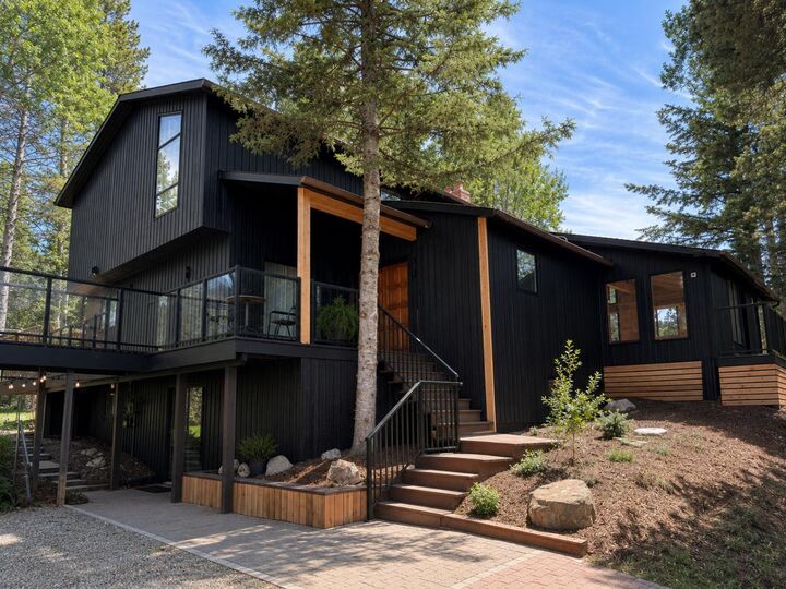 Property Photo: 37 Aspen Creek Drive AB T0L 0K0