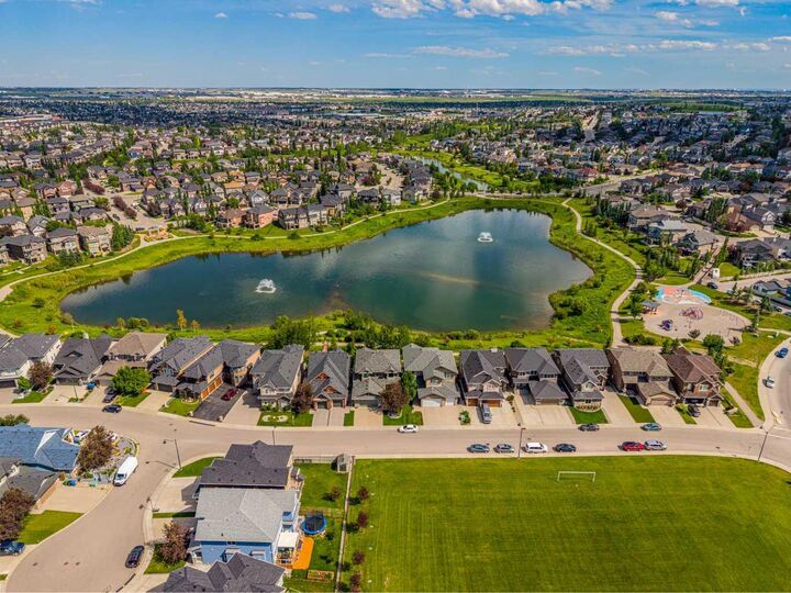 Property Photo: 15 Panora Square NW AB T3K 0R8