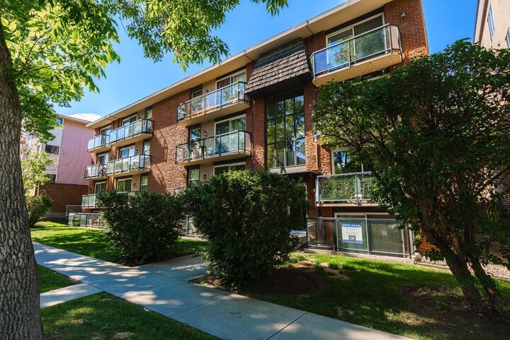 Property Photo: 924 18 Avenue SW 401 AB T2T 0H1