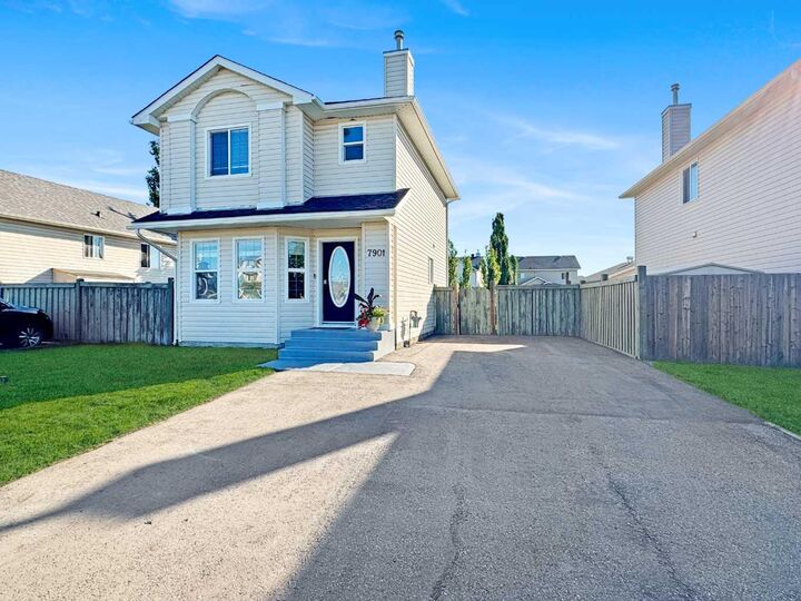 Property Photo: 7901 Westpointe Drive AB T8W 2T9
