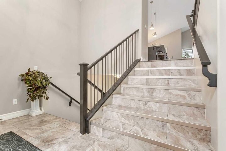 Property Photo:  138 Voisin Close  AB T4R 0H8 