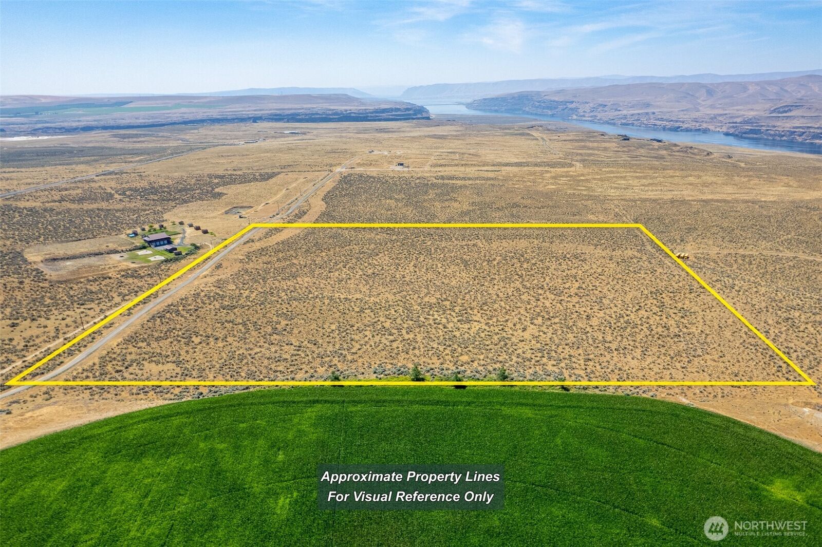 Property Photo: 999999 Silica Road SW WA 98848