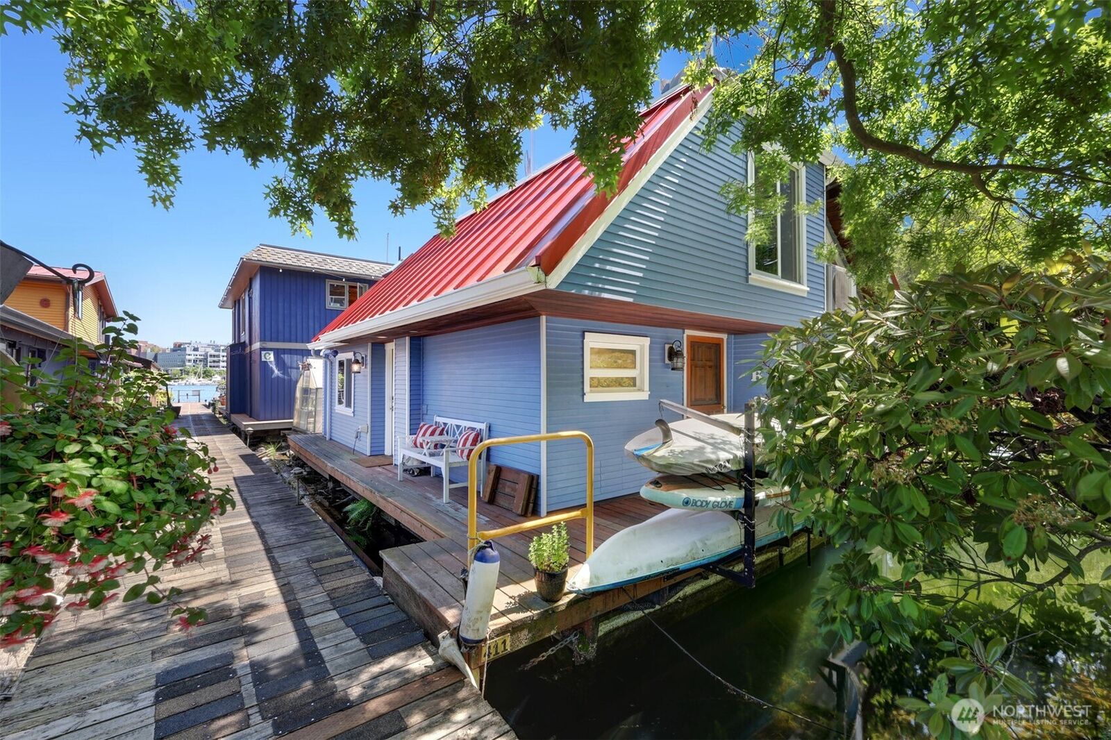 Property Photo: 3110 Portage Bay Place E B WA 98102
