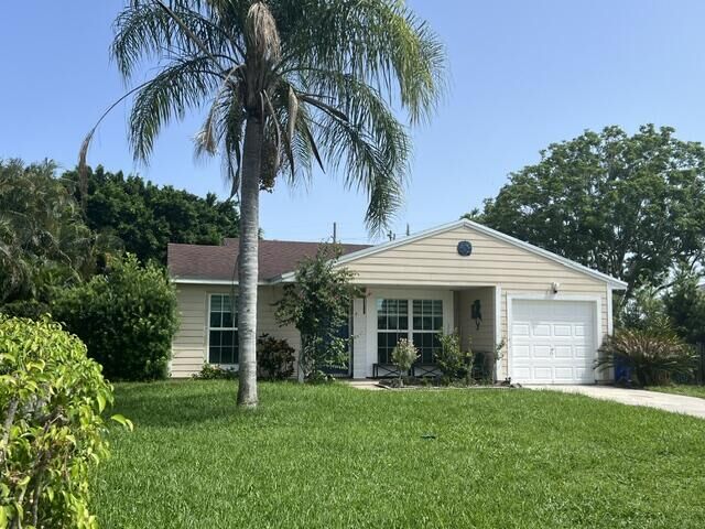 Property Photo:  9145 Chrysanthemum Drive  FL 33472 
