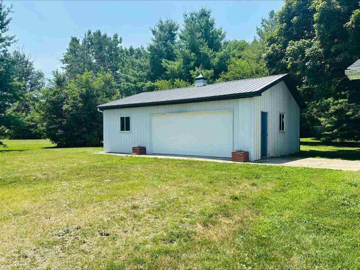Property Photo:  3977 N County Road 575 W  IN 47356 