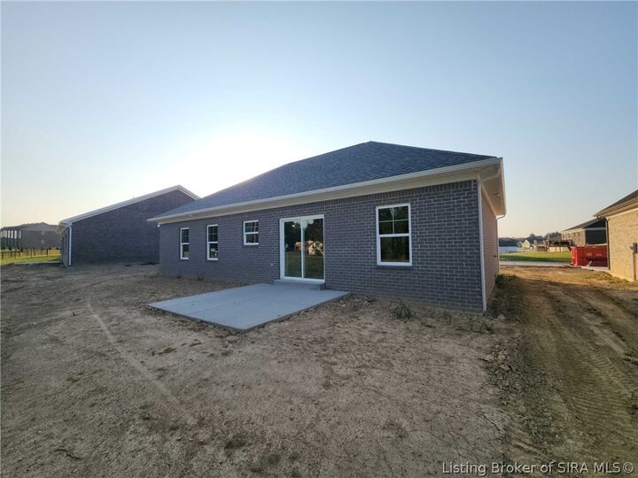 Property Photo: 5116 Abington Way 1533 IN 47111