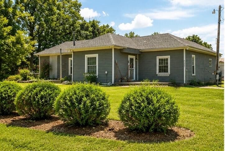 Property Photo:  21263 Sunset View Lane  MO 64865 
