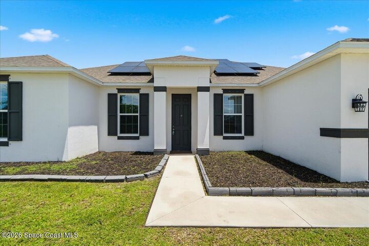 Property Photo:  777 Indigo Street SE  FL 32909 