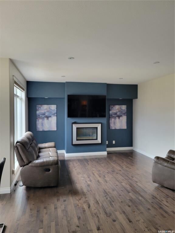 Property Photo: 718 Patrick Bay SK S7W 0G3