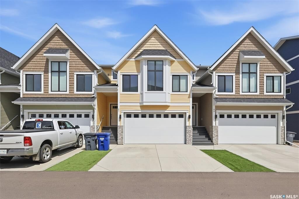 Property Photo: 900 St Andrews Lane 67 SK S0K 4S4