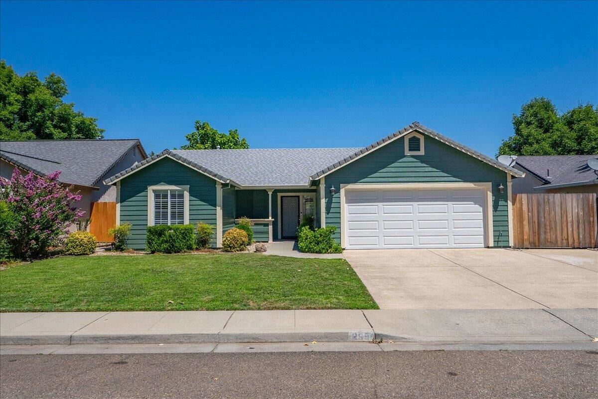 Property Photo: 295 Pinon Way CA 96080
