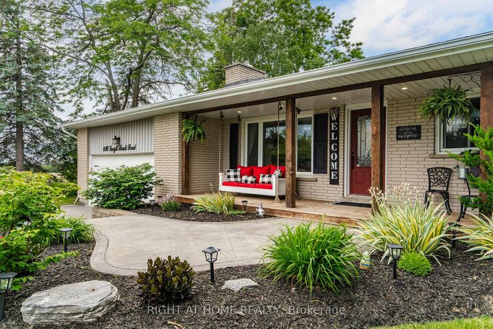 Property Photo:  4116 Innisfil Beach Road  ON L9S 3K3 