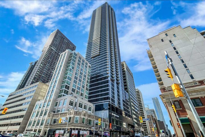 395 Bloor Street E 4203 — photo 1
