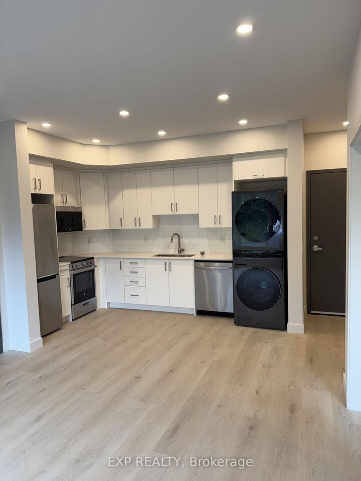 Property Photo: 1301 Dorchester Avenue 1 ON K1Z 8E8