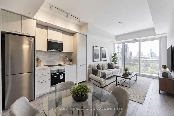 Property Photo: 10 Oak Street 1307 ON M5A 0Z1