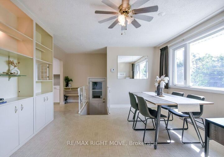 Property Photo:  94 Fittons Road E  ON L3V 2J5 