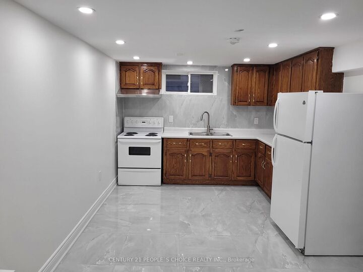 Property Photo: 15 Nancy McCredie Drive Main ON L6X 2N4