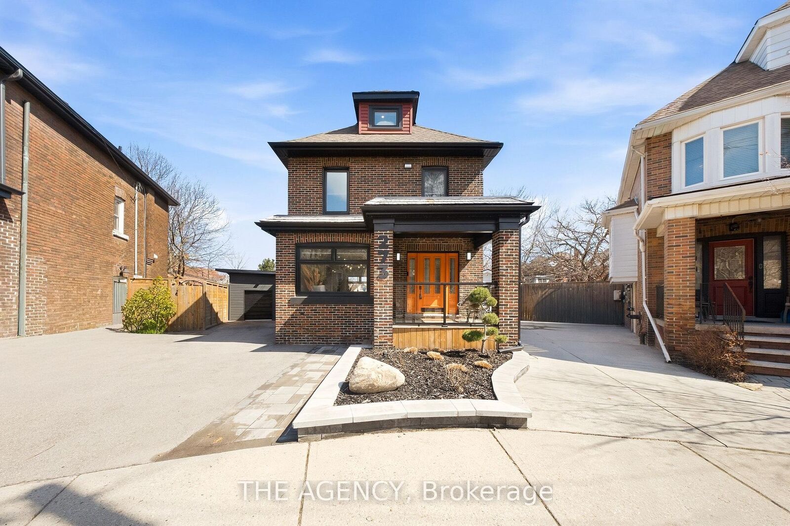 Property Photo: 273 Stinson Crescent ON L8N 1T6