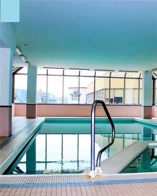 Property Photo: 695 Richmond Street S 708 ON N6A 5M8